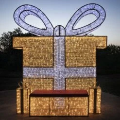 9.10' 3D Christmas Present - Photo Op Display 16 9.10' 3D Christmas Present - Photo Op Display -The King Of Christmas 3d 11028 g