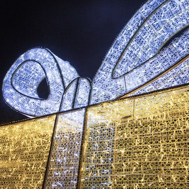 9.10' 3D Christmas Present - Photo Op Display 6 9.10' 3D Christmas Present - Photo Op Display - Image 6