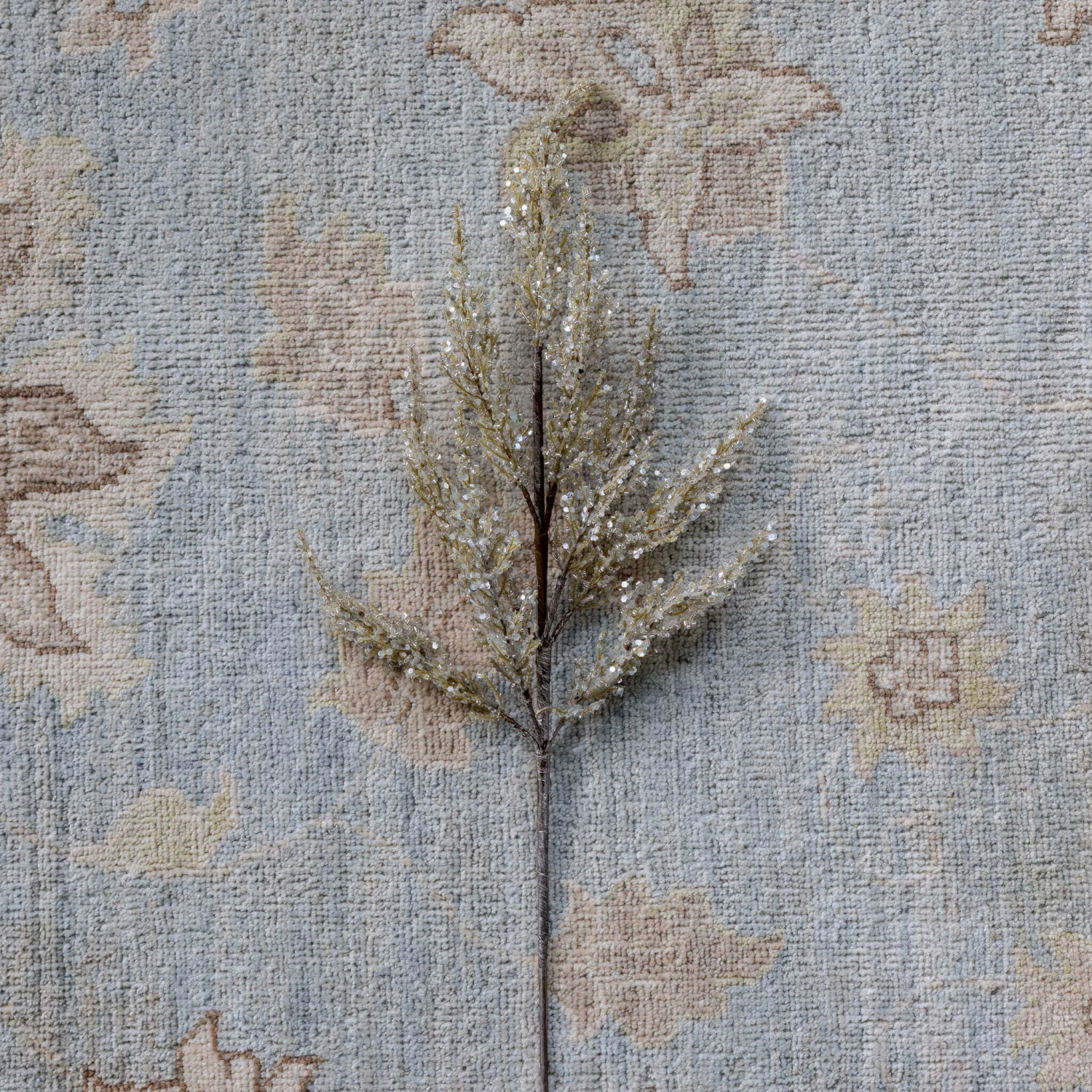 King Of Christmas Champagne Glitter Picks (12 Pack) 2 King Of Christmas Champagne Glitter Picks (12 Pack) - Image 2