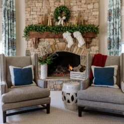 King Of Christmas 24" Cypress Spruce Wreath Unlit 7 King Of Christmas 24" Cypress Spruce Wreath Unlit -The King Of Christmas KOC2021CypressSpruce 1