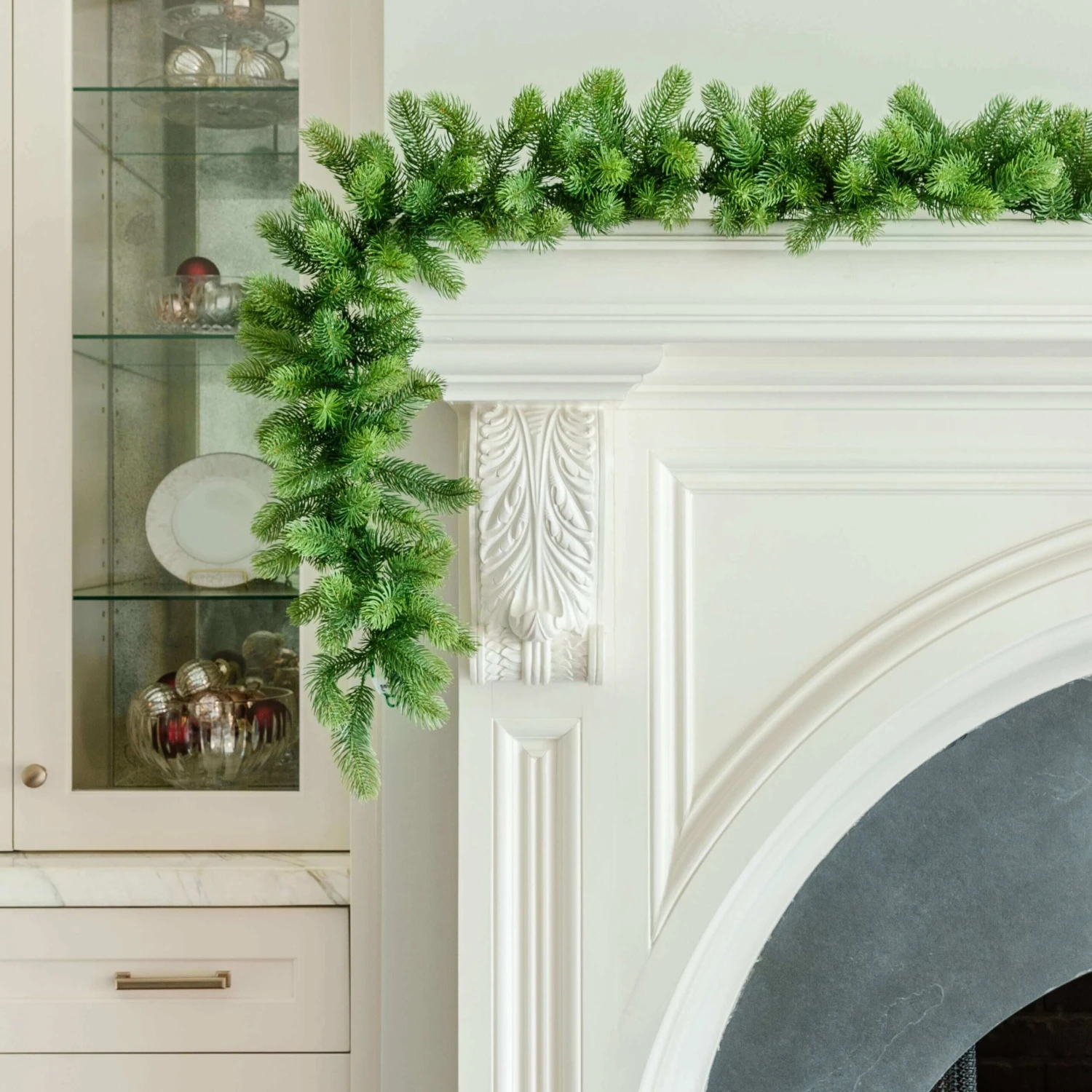 King Of Christmas 9' X 10" Royal Fir Garland Unlit 2 King Of Christmas 9' X 10" Royal Fir Garland Unlit - Image 2