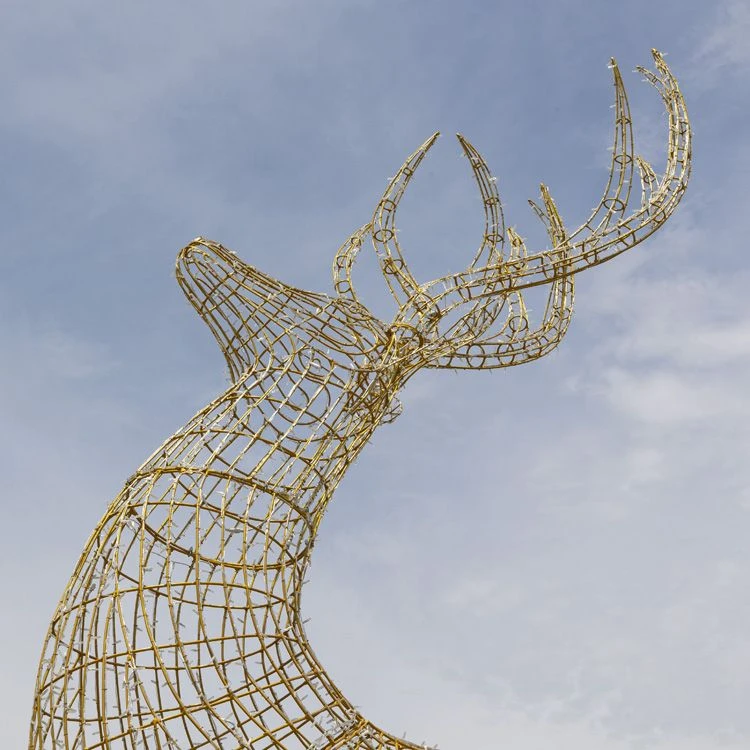 24' Deer 4 24' Deer - Image 4