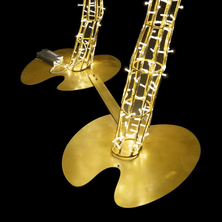 24' Deer 8 24' Deer - Image 8