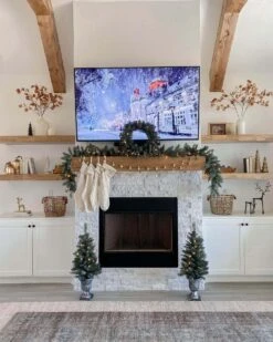 The King Of Christmas -The King Of Christmas irishrivera deck the halls 2022 11 10 07 31 44 instagram