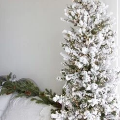 9' Indoor LED Flocked Alpine Fir Christmas Tree - Warm White 13 9' Indoor LED Flocked Alpine Fir Christmas Tree - Warm White -The King Of Christmas t it 9 1235 ww 6