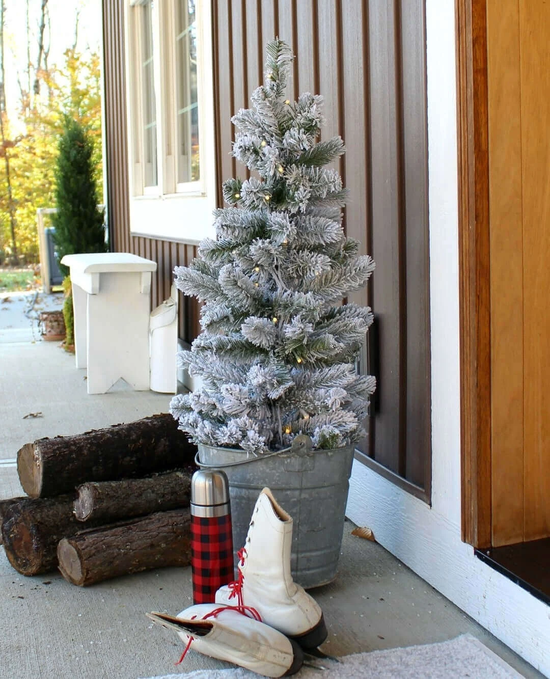 King Of Christmas 3' King Flock® Artificial Christmas Tabletop Tree Unlit 5 King Of Christmas 3' King Flock® Artificial Christmas Tabletop Tree Unlit - Image 5